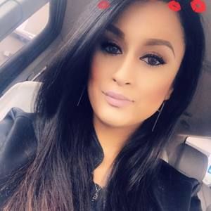 Meet your Posher, Renee